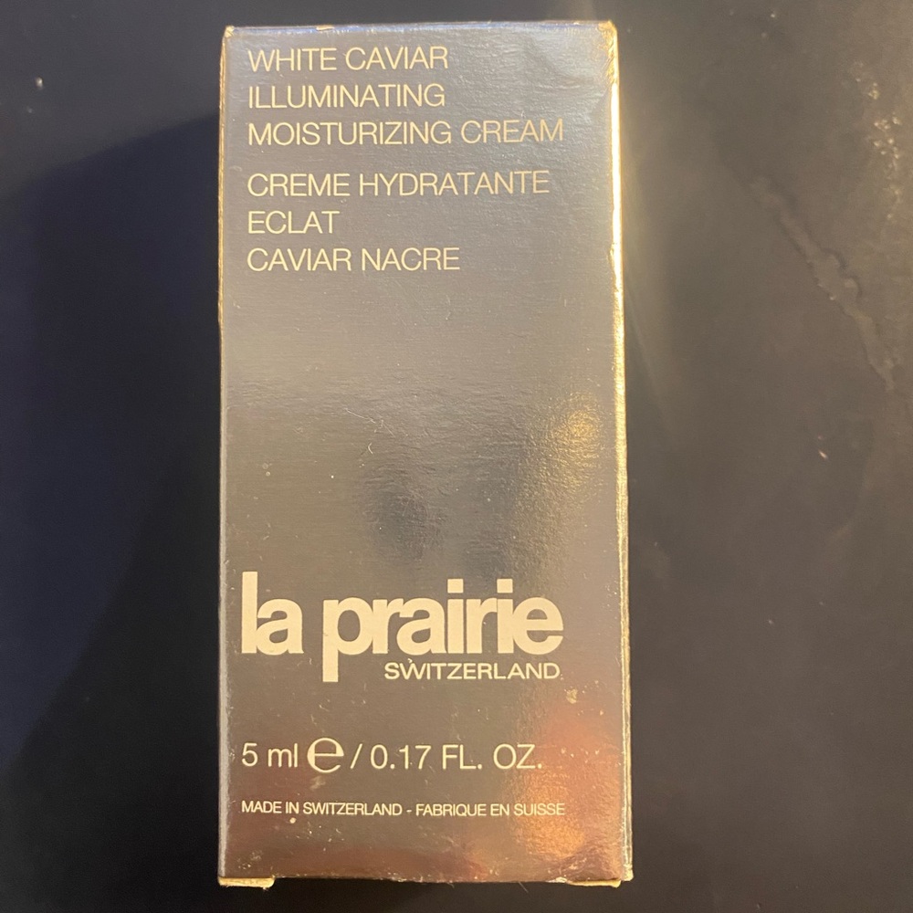 La prairie white caviar moisturizing cream